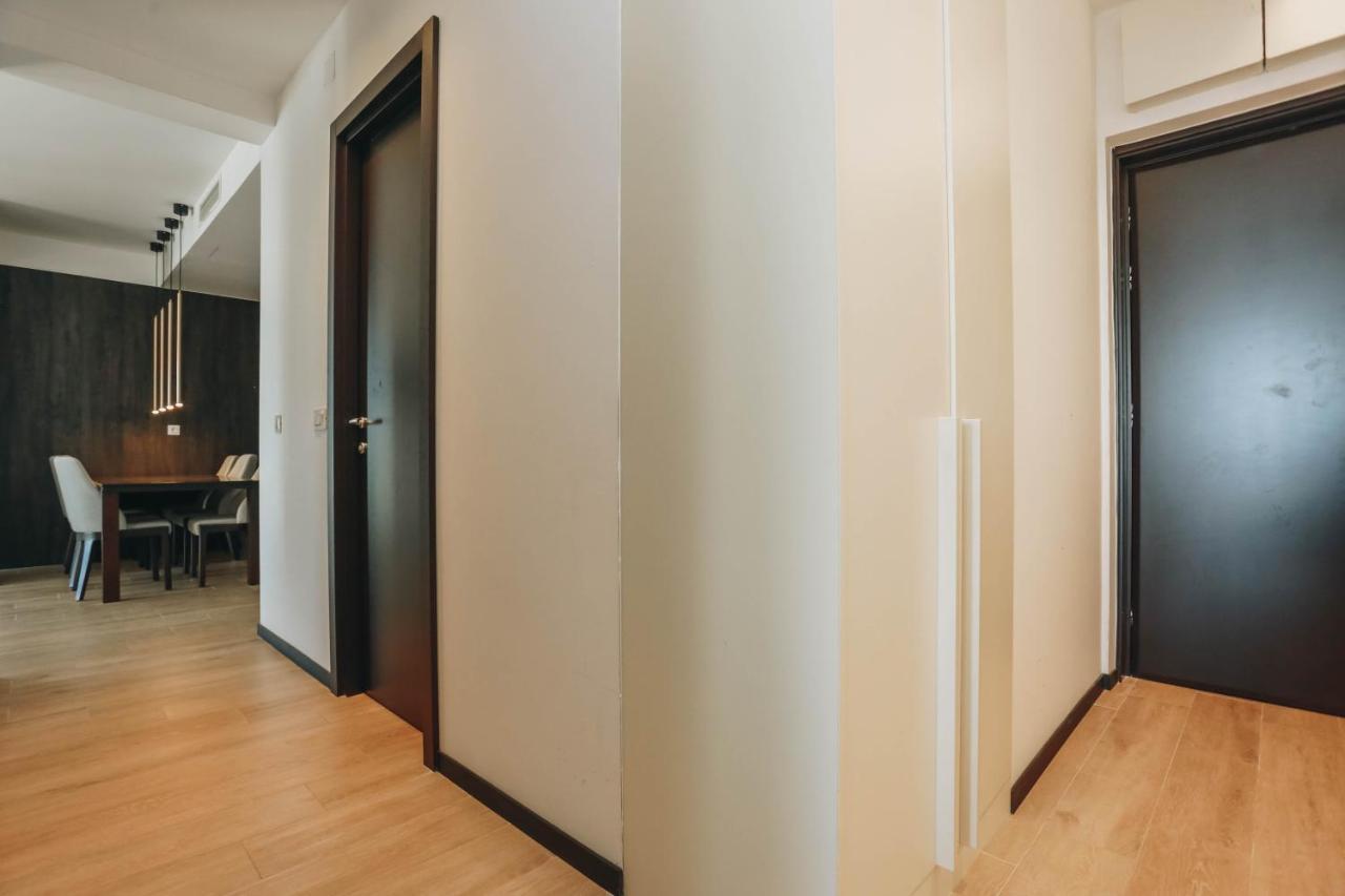 Beachfront Luxury Apartment Budva Bagian luar foto