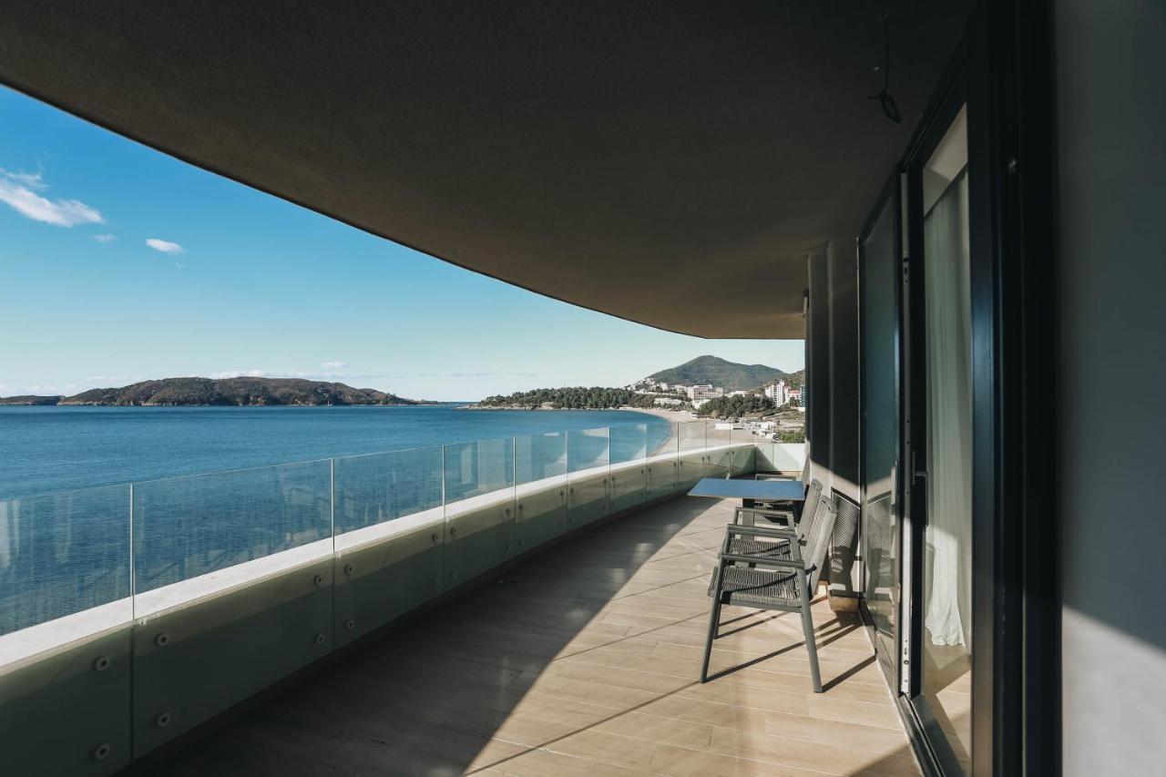 Beachfront Luxury Apartment Budva Bagian luar foto