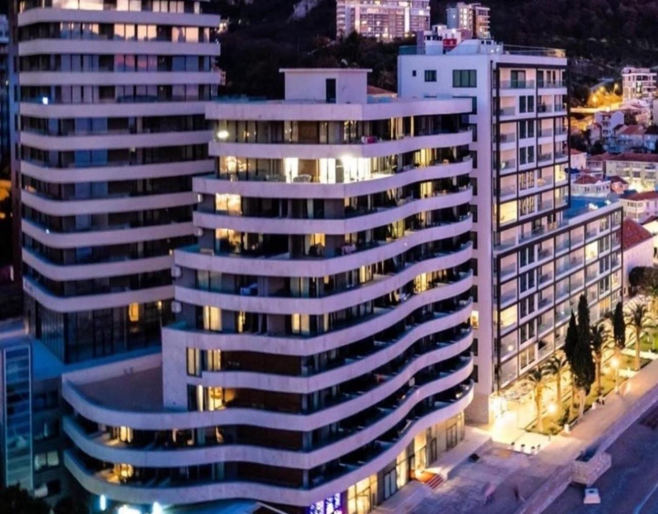 Beachfront Luxury Apartment Budva Bagian luar foto